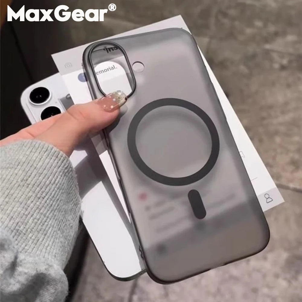 Funda magnética translúcida mate ultra fina para iPhone